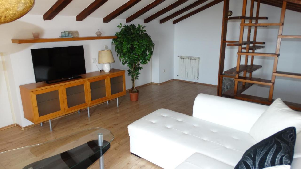 Almar Apartment Jusici Εξωτερικό φωτογραφία